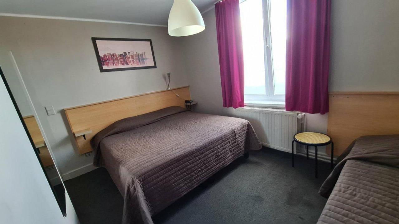 Hotel Melissa Péruwelz エクステリア 写真