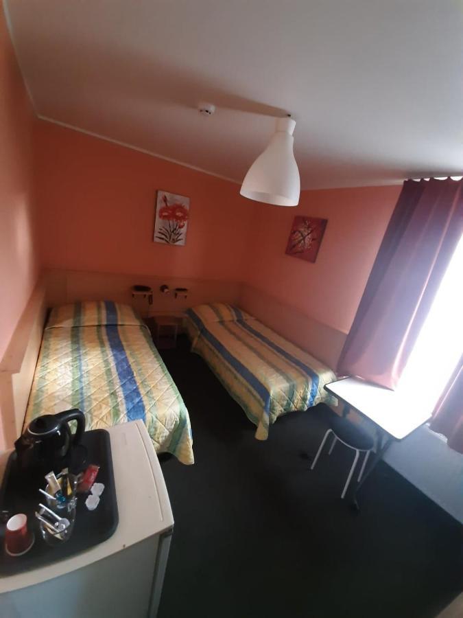 Hotel Melissa Péruwelz エクステリア 写真