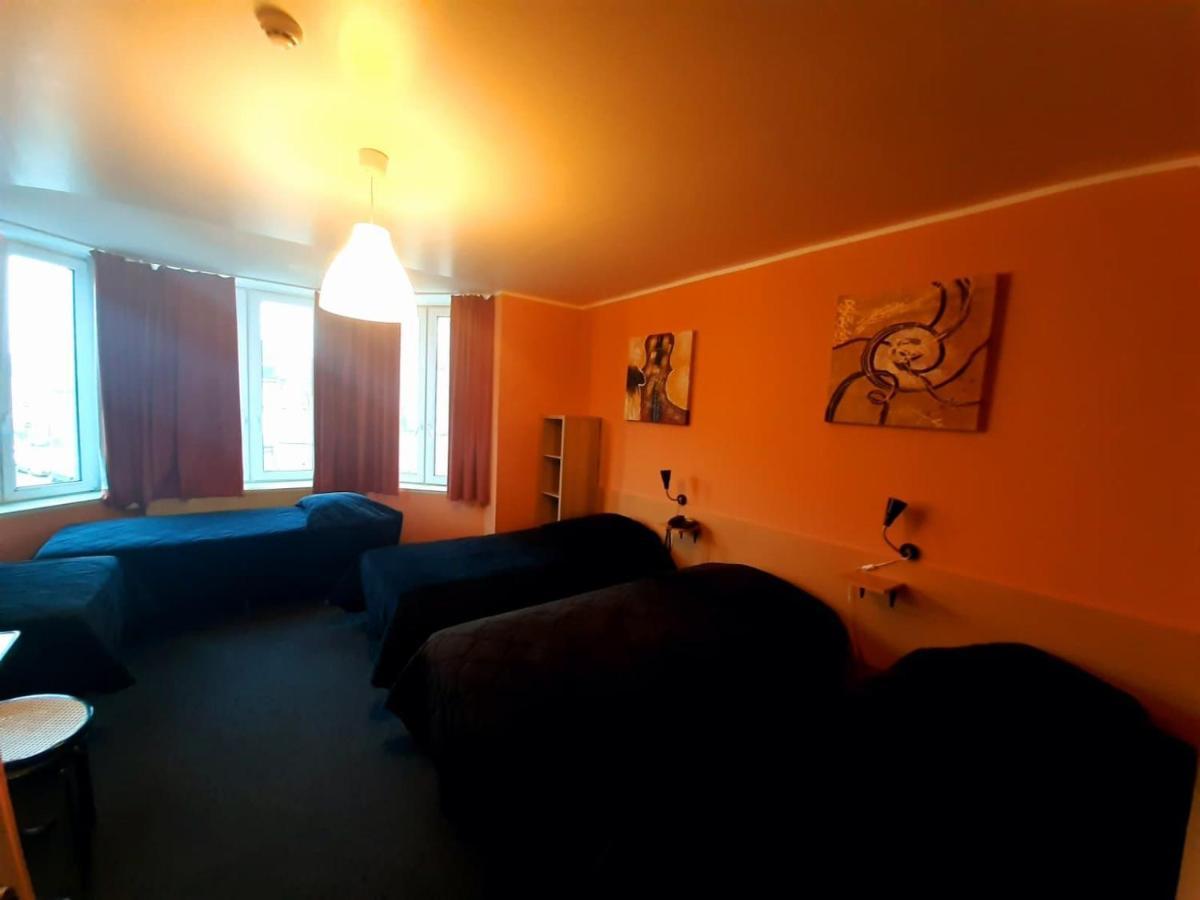 Hotel Melissa Péruwelz エクステリア 写真