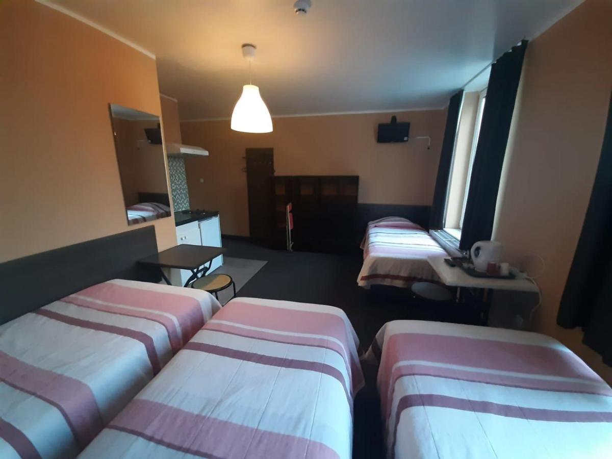 Hotel Melissa Péruwelz エクステリア 写真