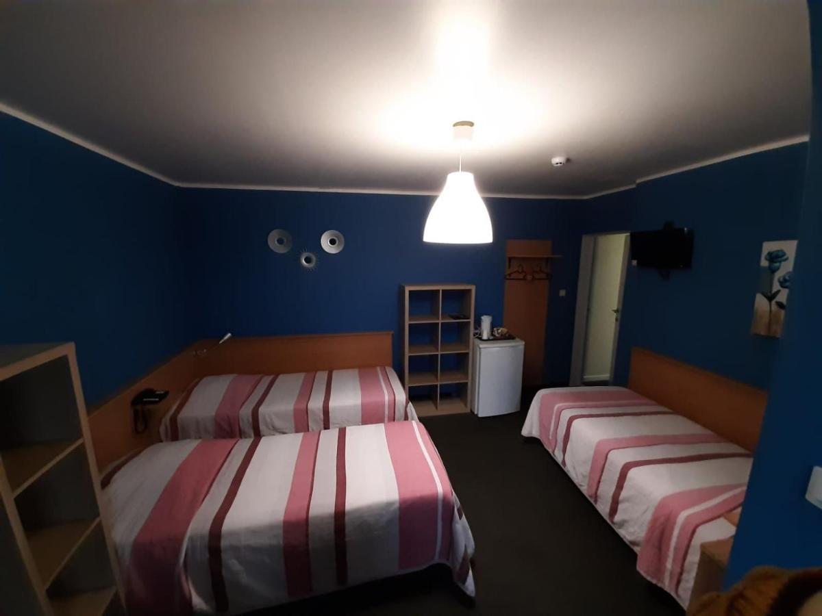 Hotel Melissa Péruwelz エクステリア 写真